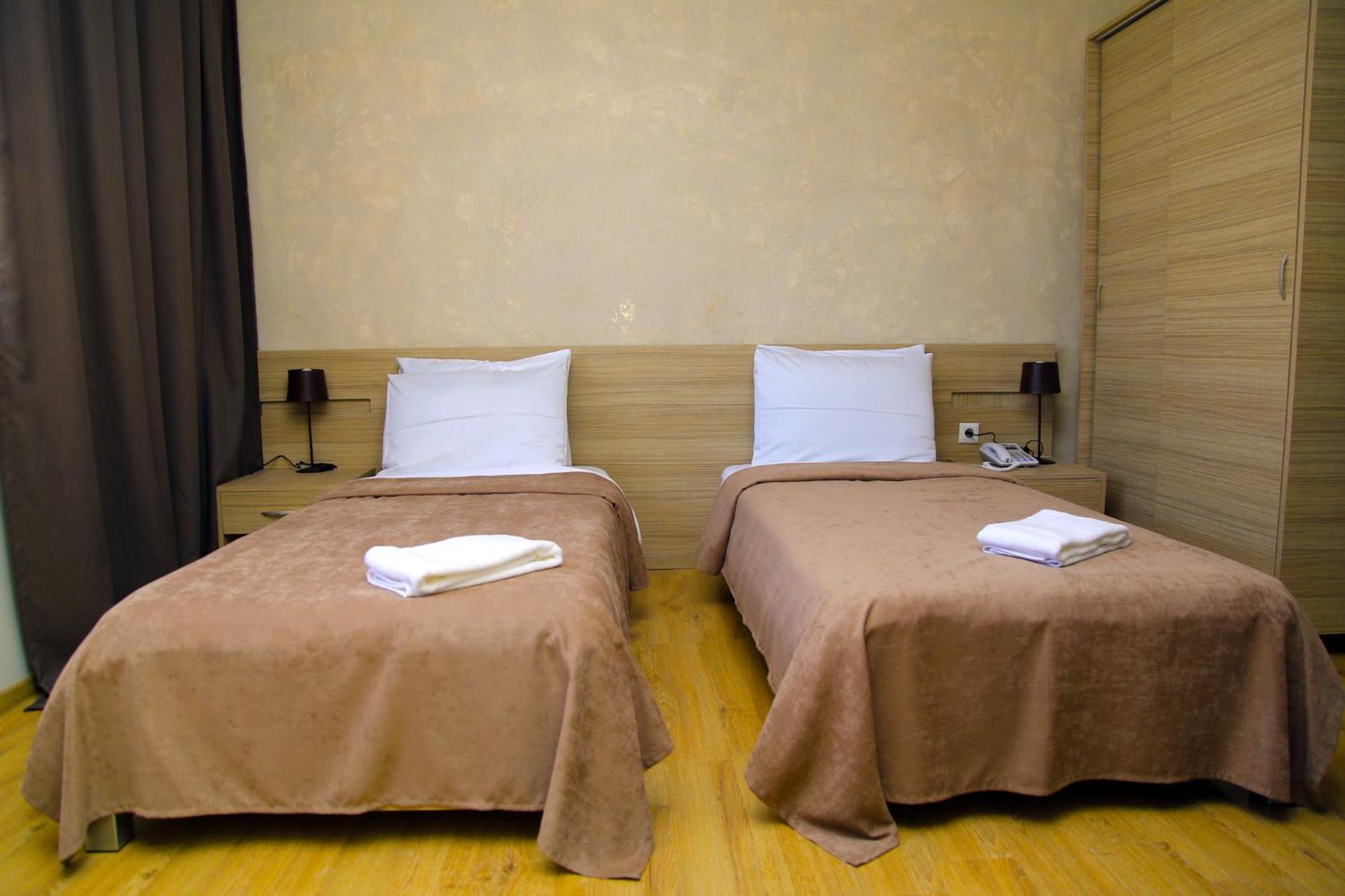 Iveria Hotel Khashuri Habitación foto